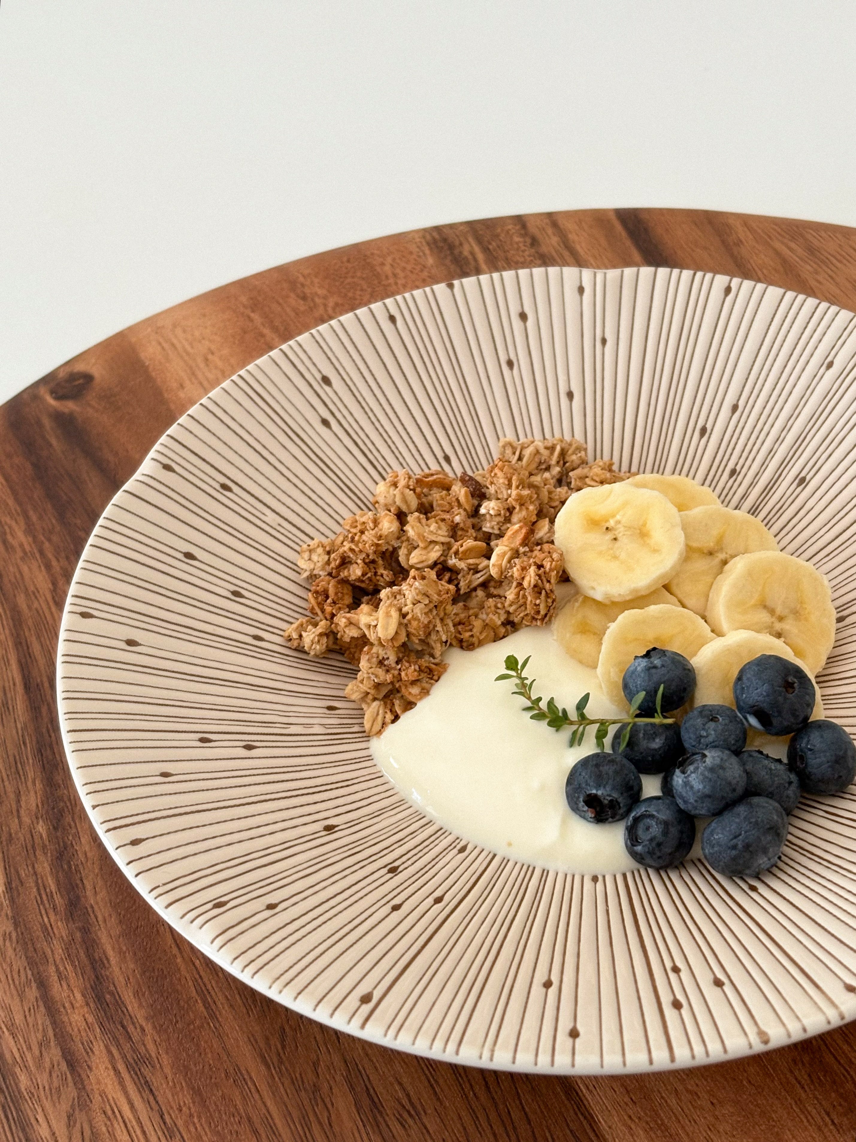 Hikari Plate - Beige