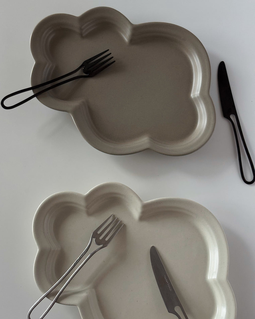 Soft Kumo Plate – Beige