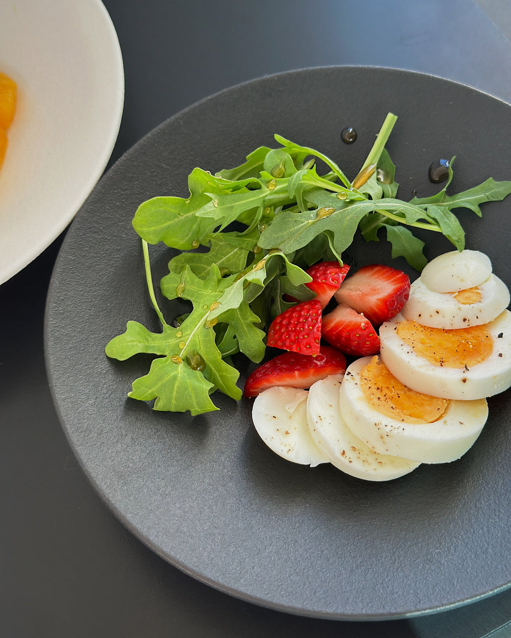 Nubo Matt Plate - Black